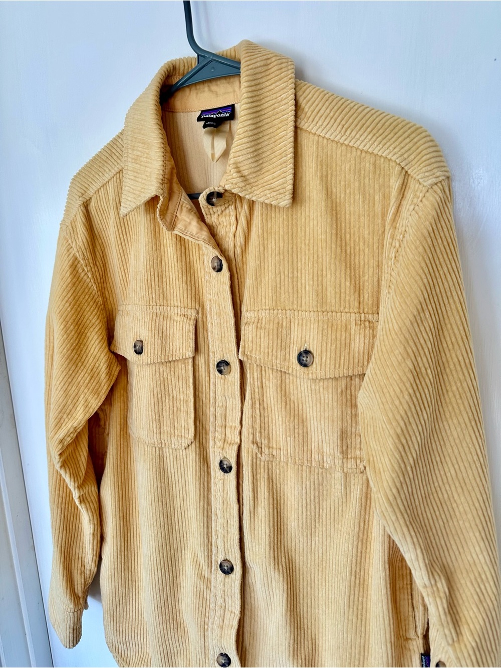 NWOT Patagonia Beeswax Yellow Corduroy Overshirt Jacket Shacket Size Small - Picture 4 of 7